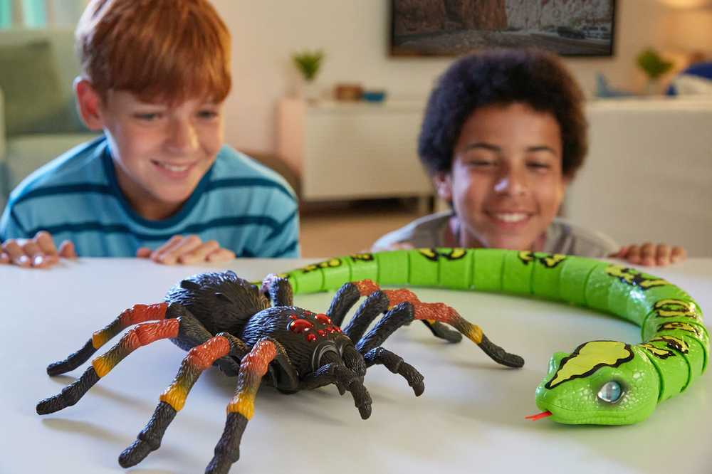 Zuru ROBOALIVE Interaktyvus didysis tarantulas