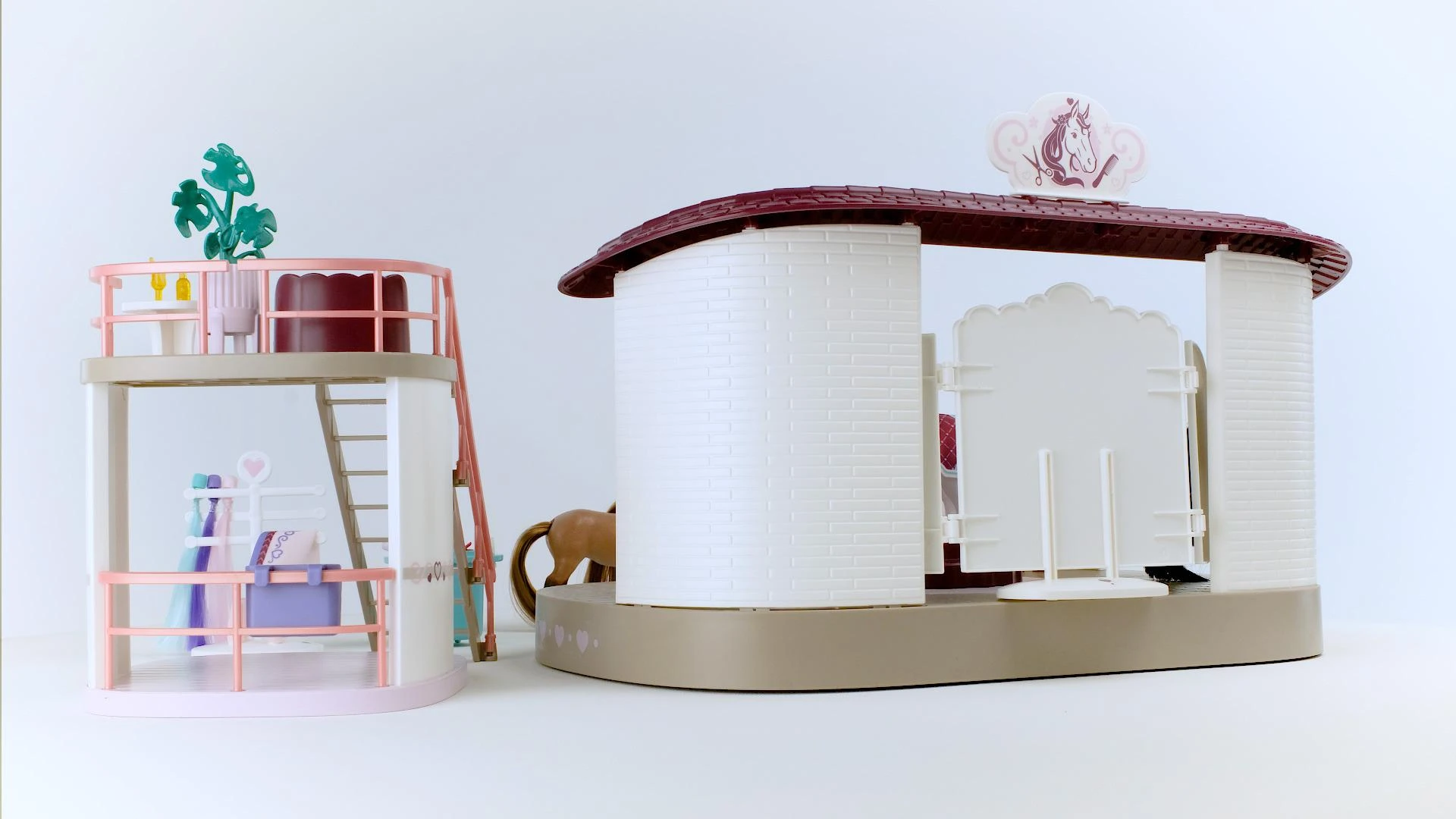 SCHLEICH SOFIA´S BEAUTIES Žirgų grožio salonas
