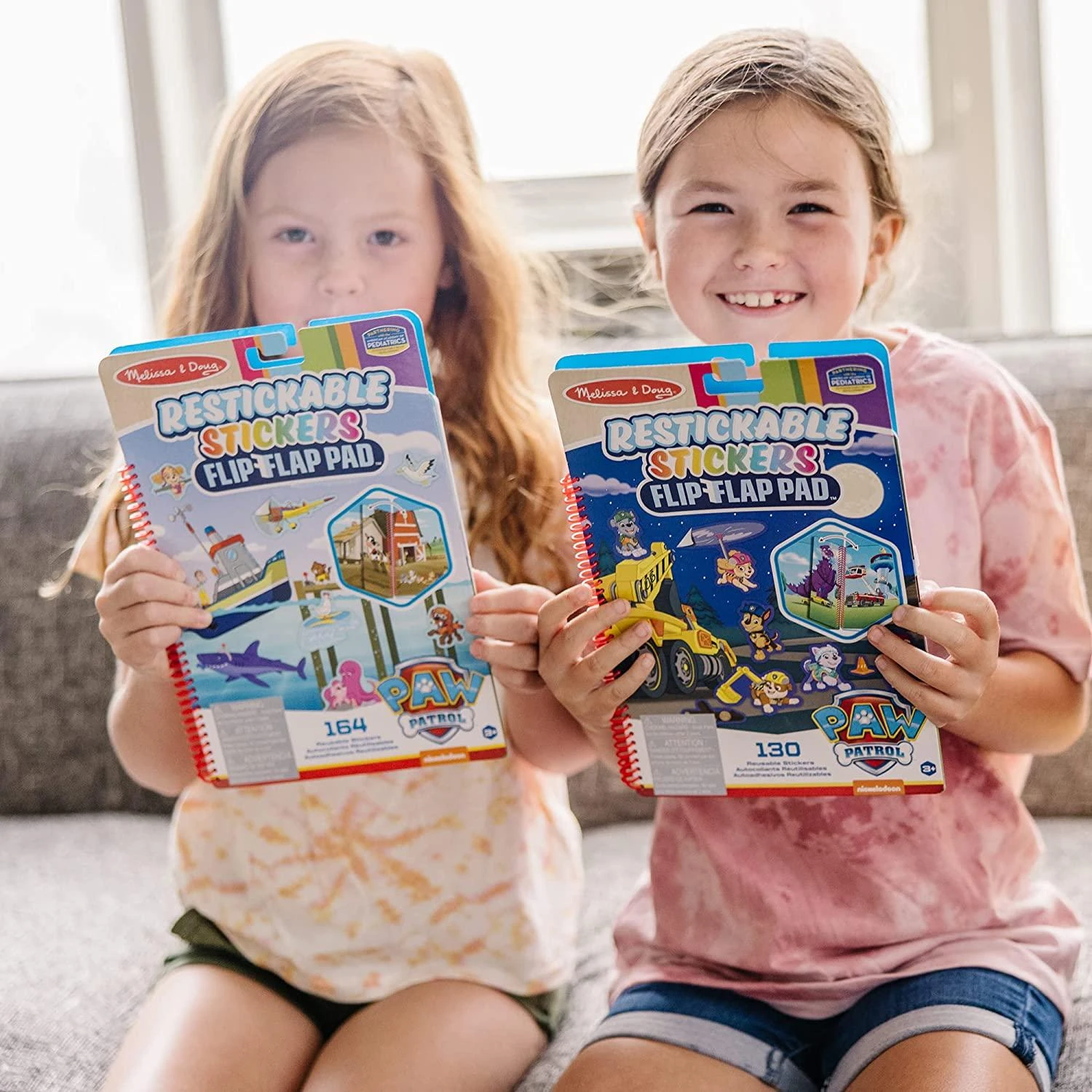 Melissa & Doug PAW PATROL Lipdukų rinkinys „Klasikinės misijos“