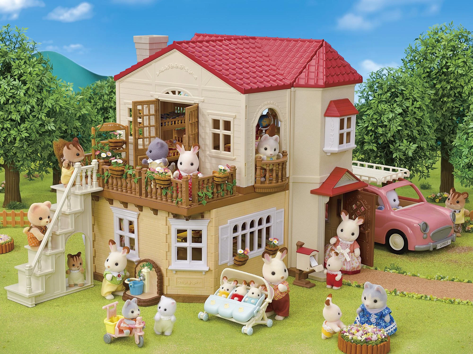 Sylvanian Families Kaimo namas su raudonu stogu