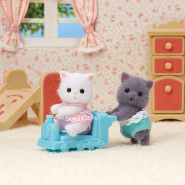Sylvanian Families „Epoch“ figūrėlės dvyniai persų kačiukai