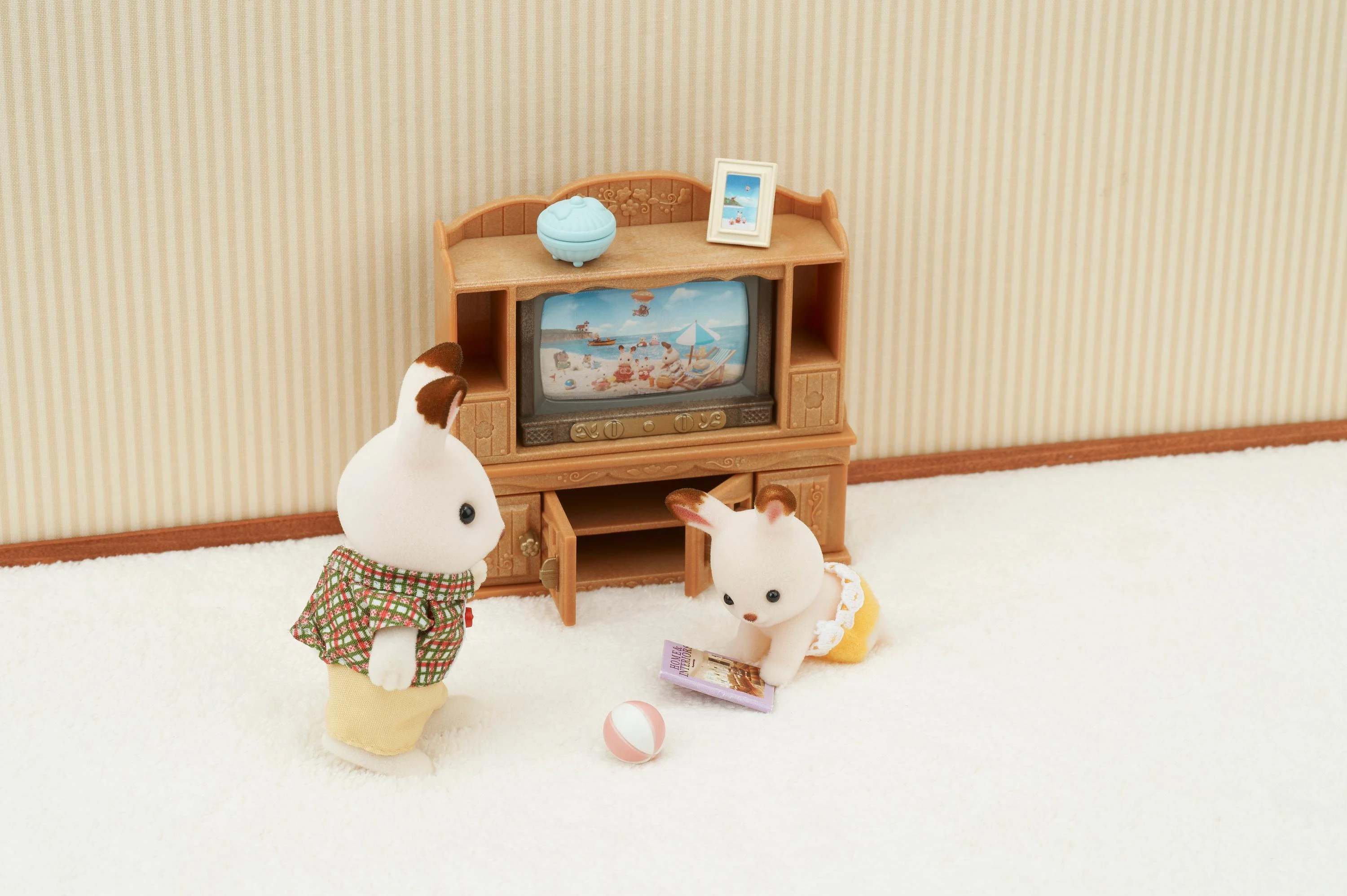 SYLVANIAN FAMILIES Svetainės baldai