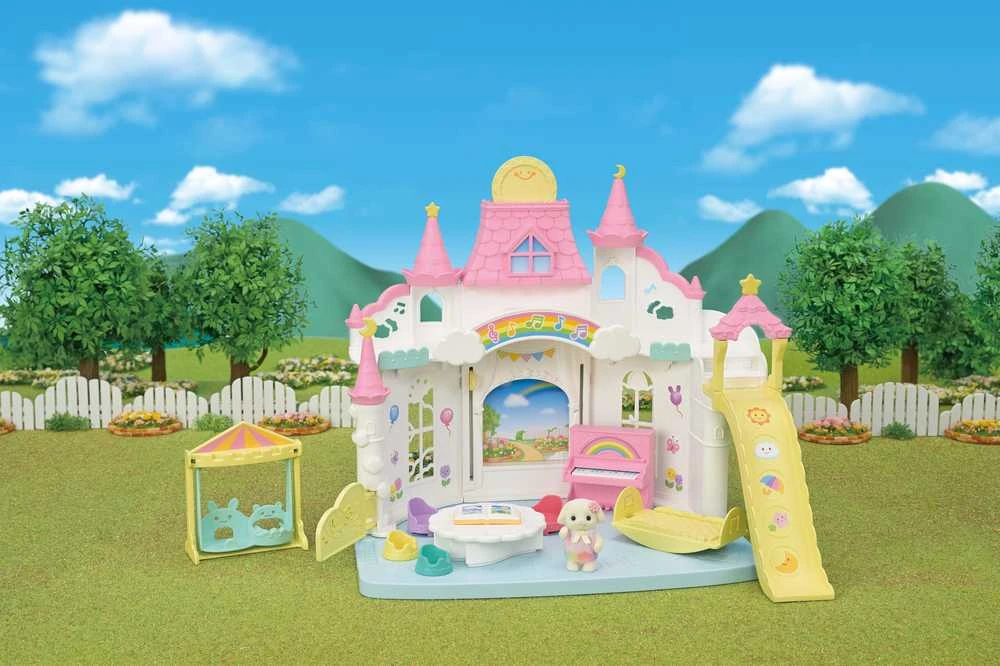 SYLVANIAN FAMILIES Vaikų darželis „Saulėta pilis“