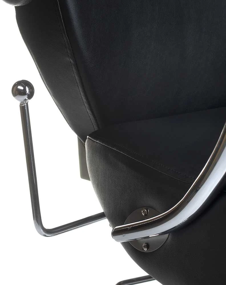 Beauty System Kirpyklos kėdė PROFESSIONAL BARBER CHAIR HEKTOR BRUSSEL Juodas