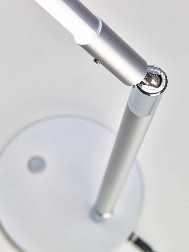 Beauty System Stalinė kosmetologinė lempa LED PROMED LTL-749