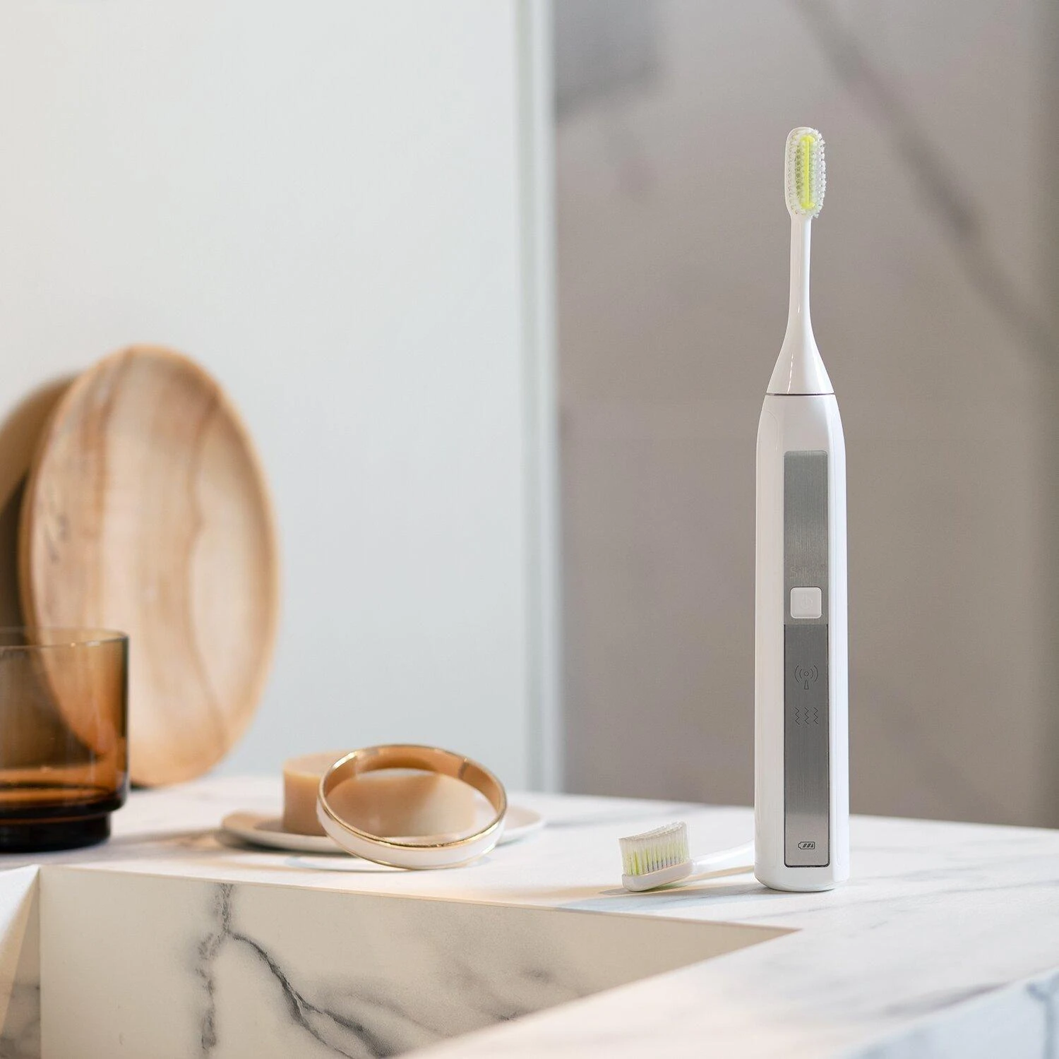 Dantų šepetėlis Elektrinis dantų valymo apartas Silk'n ToothWave