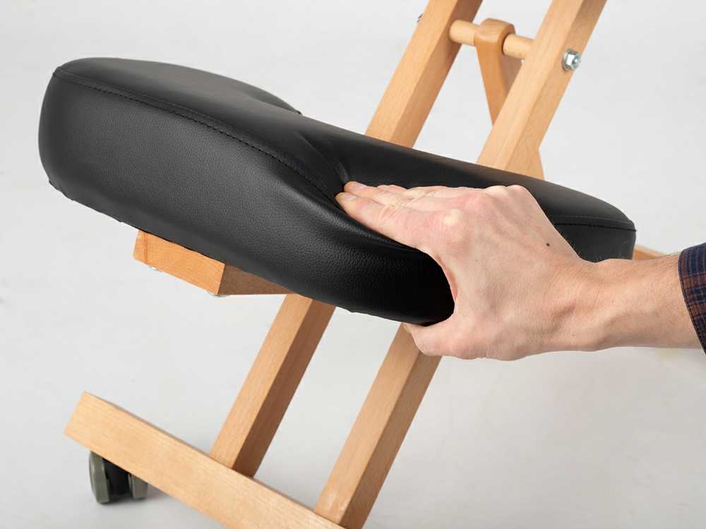 Habys Balansinė klūpėjimo kėdutė Ergo Simple Wood