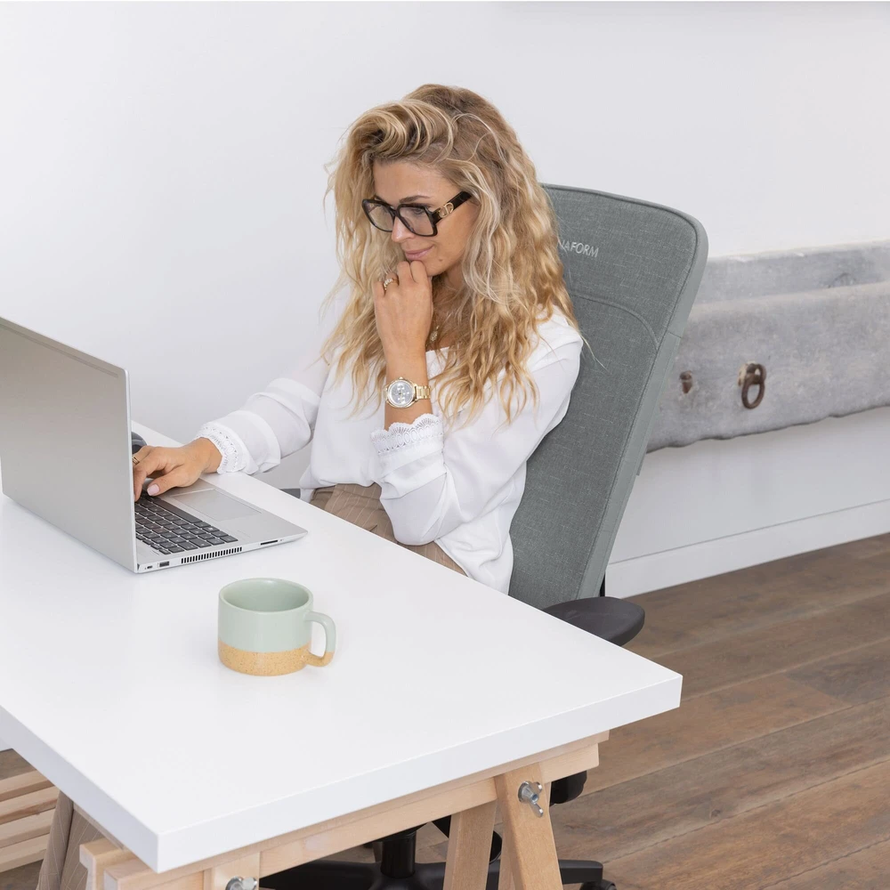Šildoma masažinė sėdynė Lanaform CozyShiatsu, pilka
