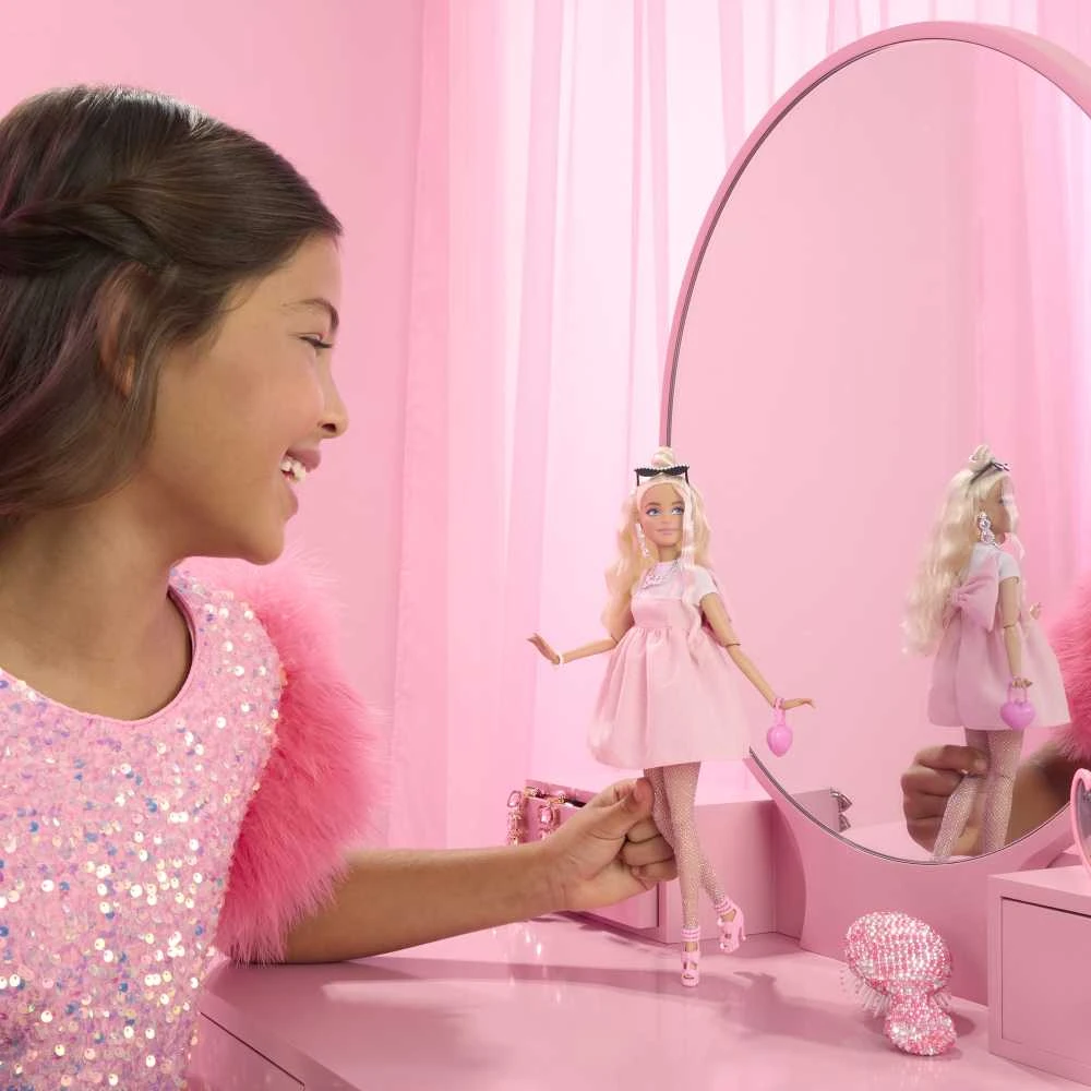 Lėlė Mattel Barbie Deluxe Style (HYV27)