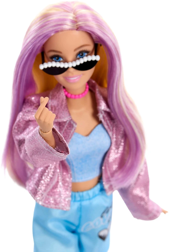 Mattel Lėlė Barbie deluxe su drabužiais ir aksesuarais