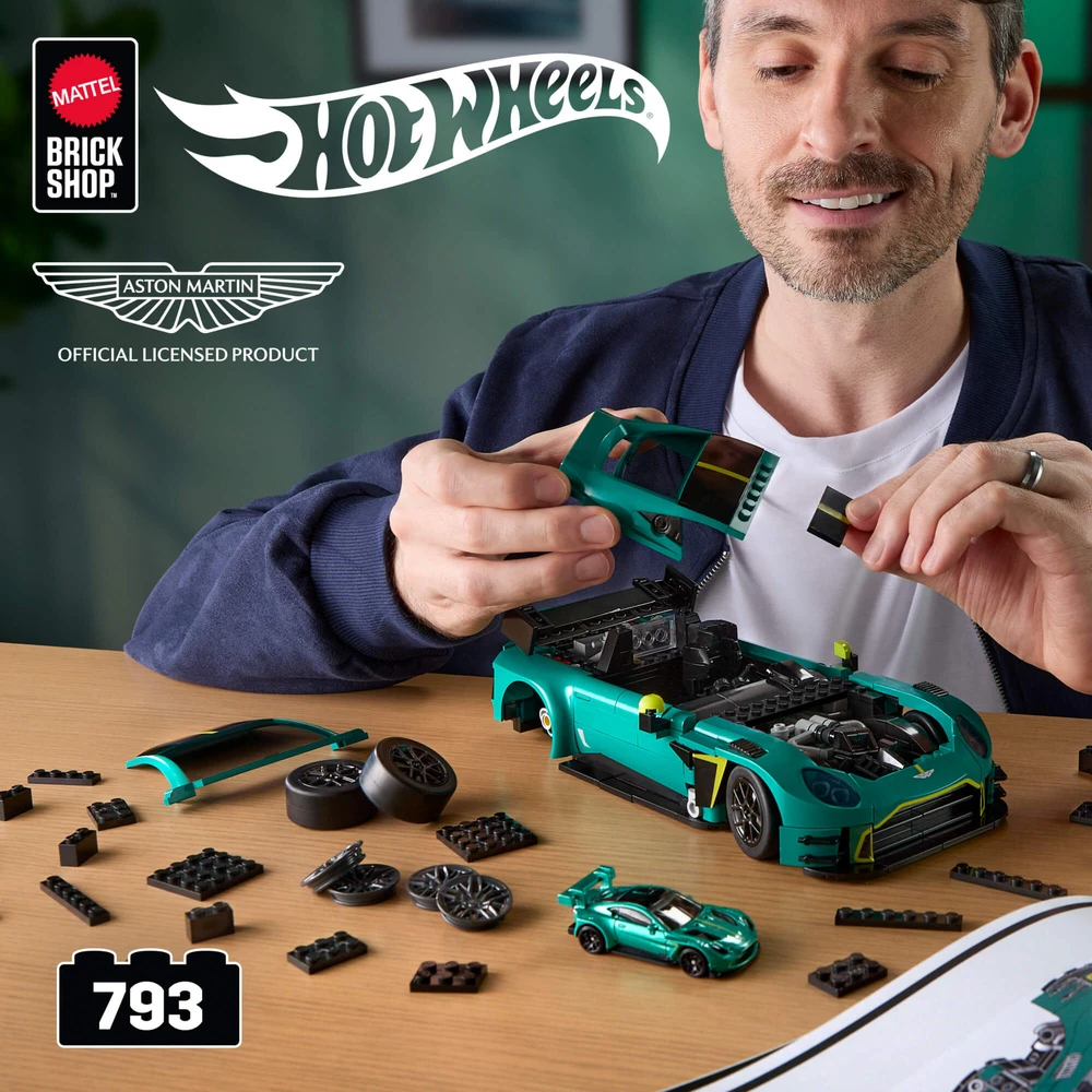 MATTEL BRICK SHOP HOT WHEELS Aston Martin Vantage GT3 konstruktorius (JLF51)