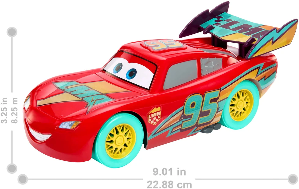 Mattel CARS šviečiantis interaktyvus Žaibas Makvynas (JMT55)