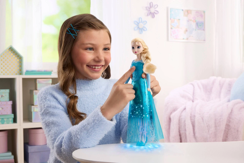 Mattel DISNEY FROZEN ICE POWER dainuojanti lėlė Elza (JLJ07)