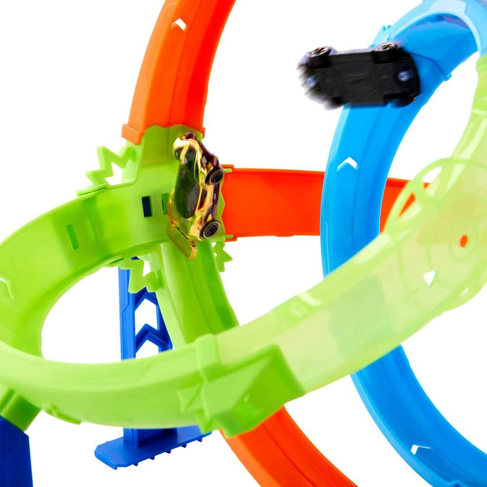 Mattel HOT WHEELS STUNT TRACKS rinkinys – Dvigubos kilpos iššūkis (JHK73)