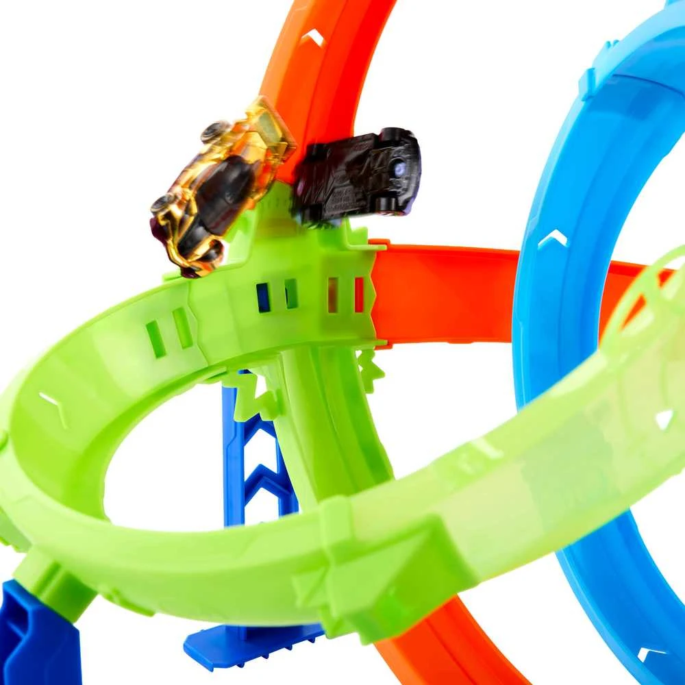 Mattel HOT WHEELS STUNT TRACKS rinkinys – Dvigubos kilpos iššūkis (JHK73)