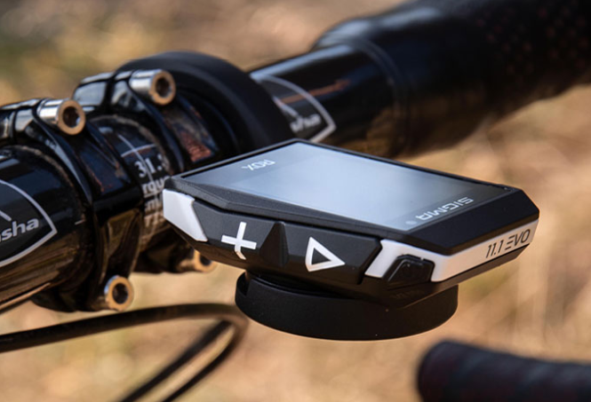 Sigma Sport ROX 11.1 Evo GPS dviračio kompiuteris, Juodas