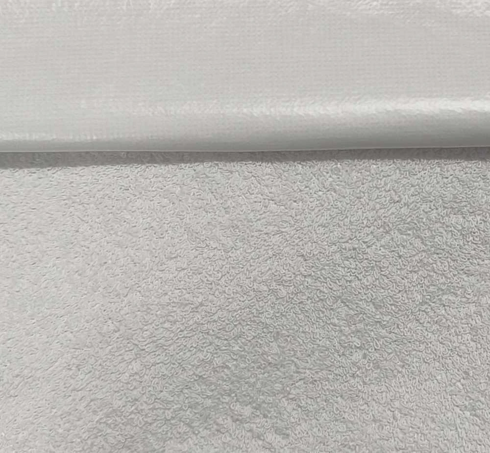 Ciuziniu Karaliai Vandeniui atspari čiužinio apsauga su gumomis RIO 180x190 cm