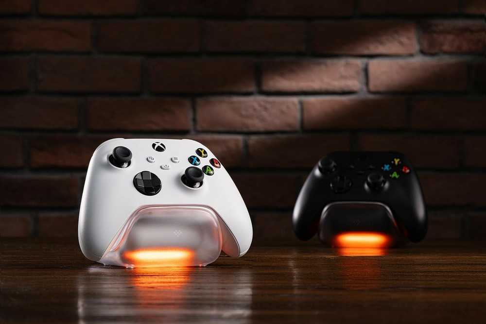 8BitDo įkrovimo stotelė XBOX valdikliams | Series X|S|One | Balta