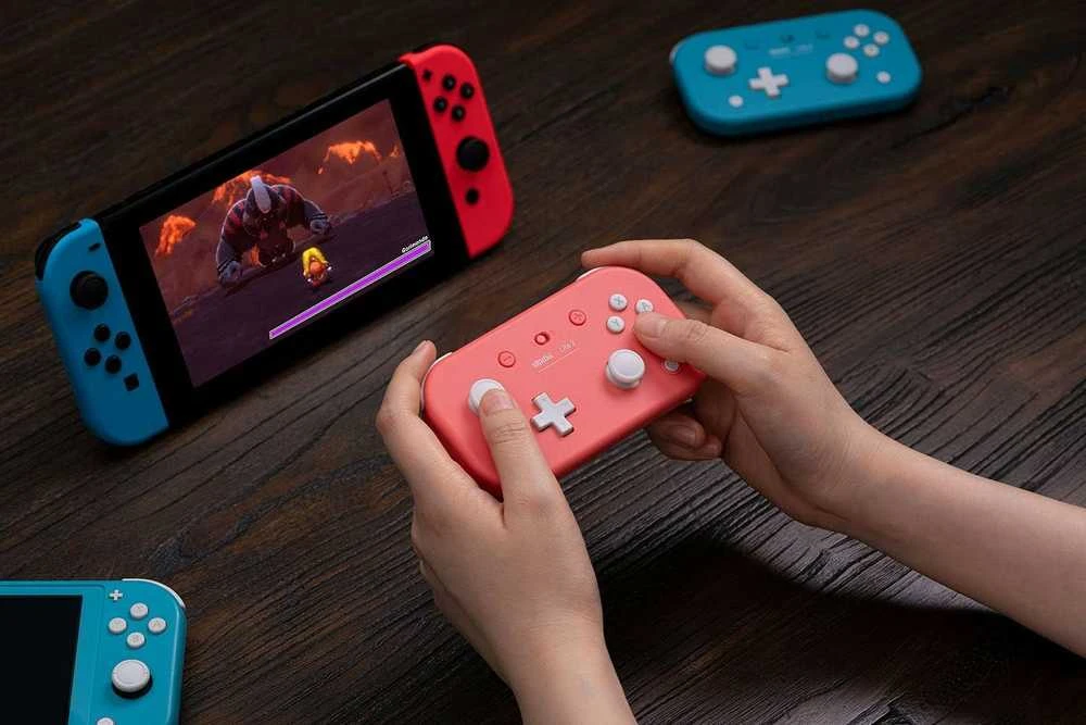 8BitDo Lite 2 belaidis pultelis (Rožinis)