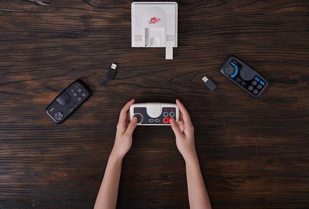 8BitDo PCe belaidis pultelis | 2.4GHz | Switch, PC