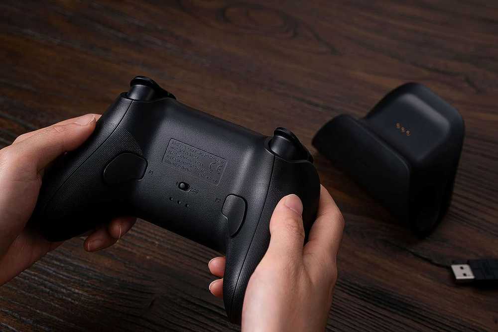 8BitDo Ultimate belaidis pultelis (juodas)