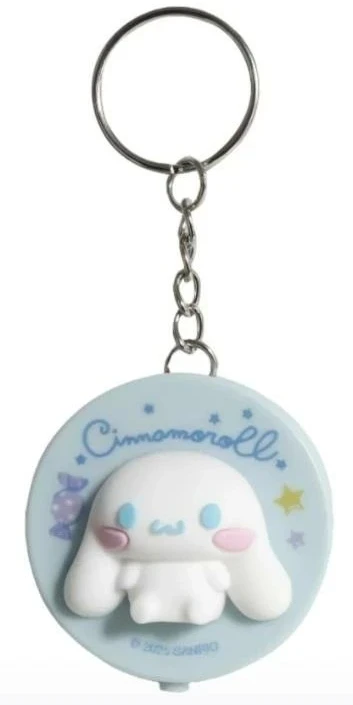 Blue Sky Studios „Cinnamoroll“ šviečiantis raktų pakabukas