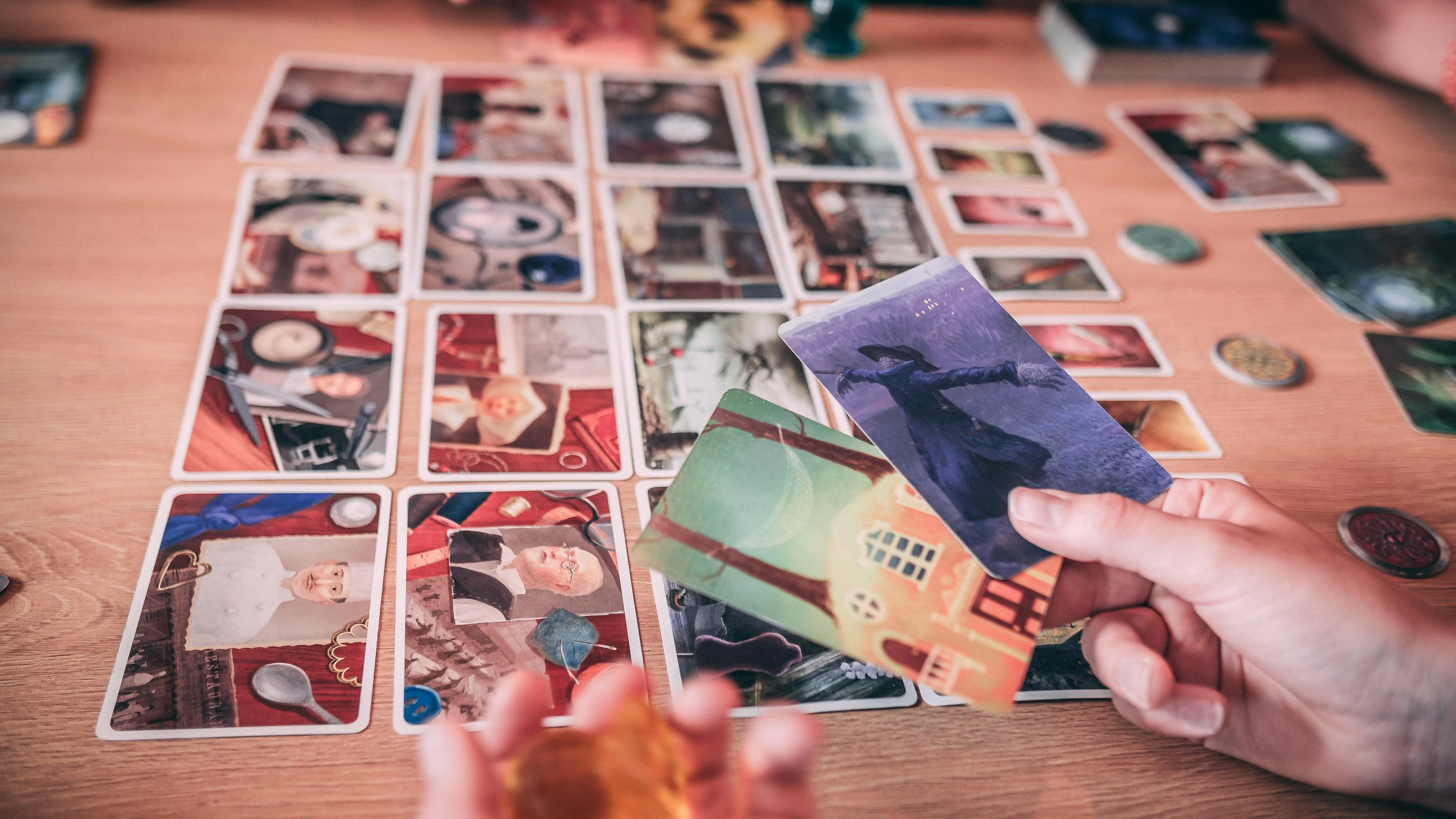 BRAIN GAMES stalo žaidimas Mysterium