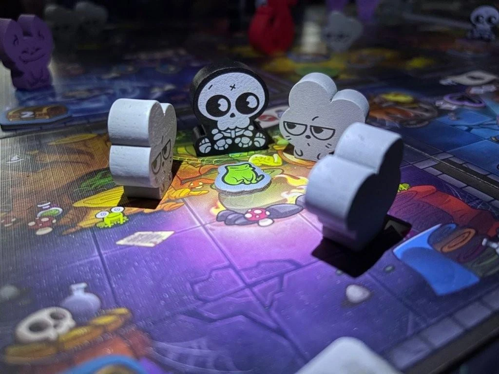 Brueh Games Keep the Heroes Out!