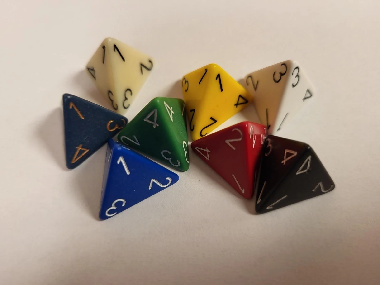 Chessex d4 kauliukas (1 Vnt)