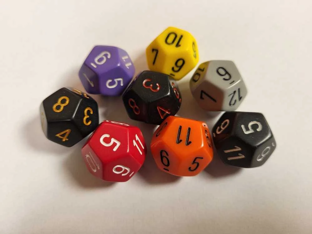 Chessex d12 kauliukas (1 Vnt)