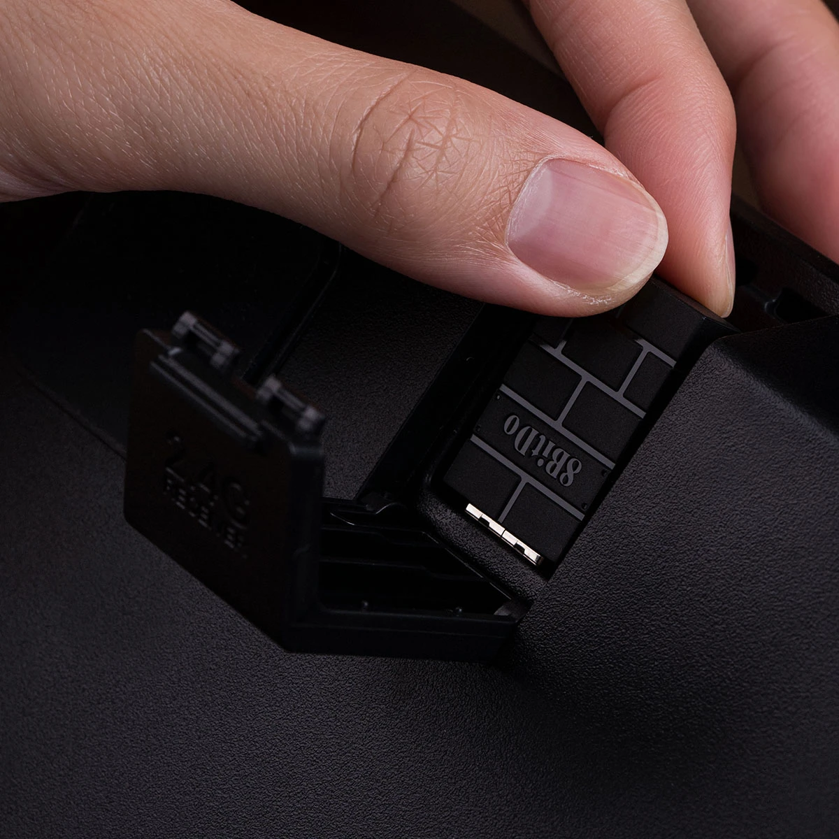 8BitDo Arcade Stick, skirta Xbox ir asmeniniam kompiuteriui (baltas) aprašymas - Prekės nuotrauka 8BitDo Arcade Stick, skirta Xbox ir asmeniniam kompiuteriui (baltas) aprašymas - Prekės nuotrauka