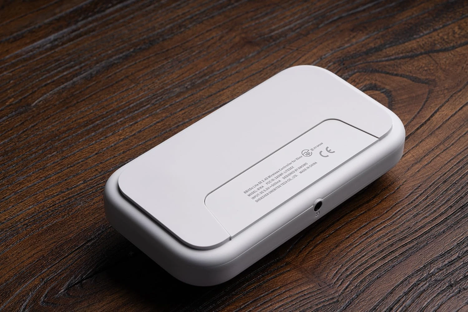 8BitDo Lite SE 2.4G belaidis valdiklis „Xbox“ | Balta aprašymas - Prekės nuotrauka 8BitDo Lite SE 2.4G belaidis valdiklis „Xbox“ | Balta aprašymas - Prekės nuotrauka