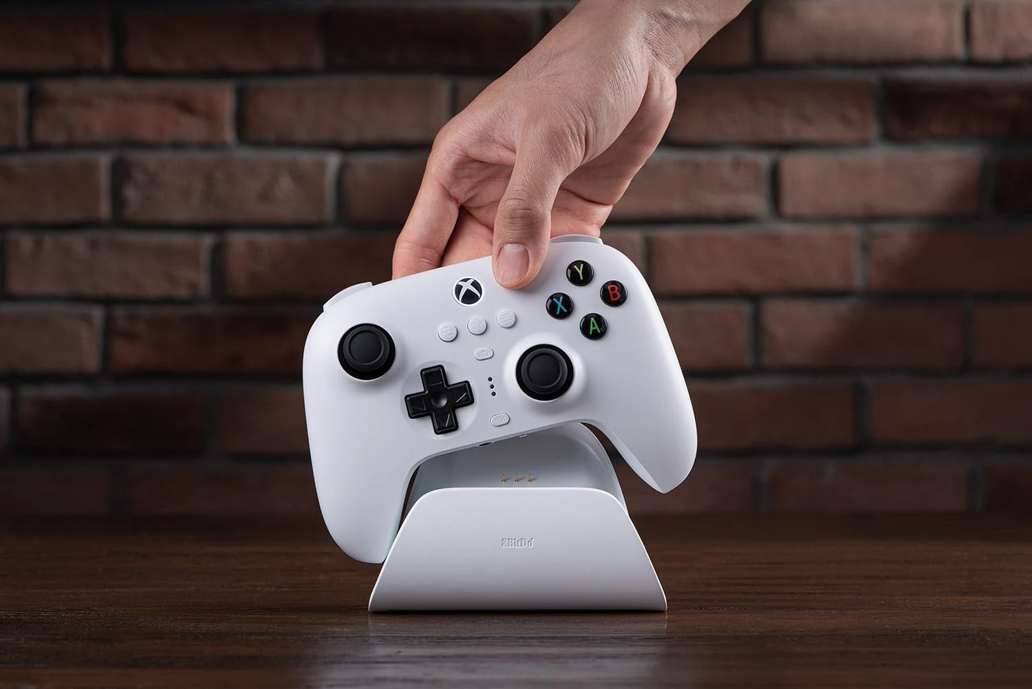 8BitDo Ultimate 3 režimų valdiklis „Xbox“ | Balta aprašymas - Prekės nuotrauka 8BitDo Ultimate 3 režimų valdiklis „Xbox“ | Balta aprašymas - Prekės nuotrauka