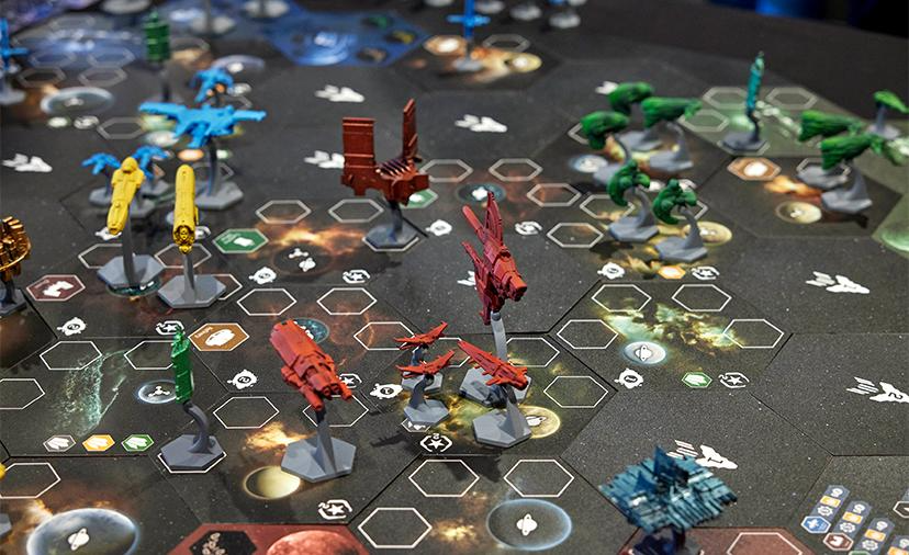 Titan Forge Games EVE: War for New Eden aprašymas - Prekės nuotrauka