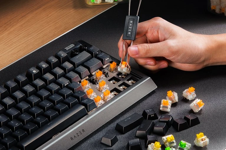 Klaviatūra Razer BlackWidow V4 75% aprašymas - Prekės nuotrauka