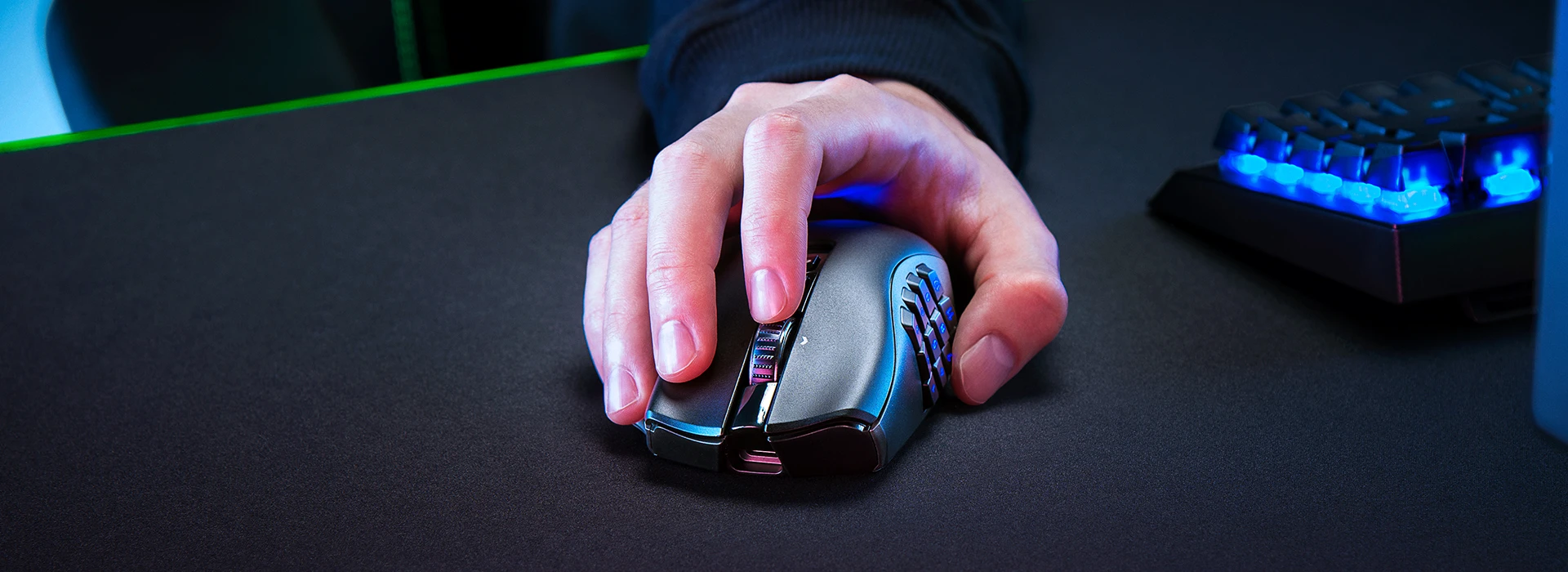Razer | Naga V2 Pro | Pelė žaidimams | Wireless | 2.4GHz, Bluetooth | Juodas | Yes aprašymas - Prekės nuotrauka Razer | Naga V2 Pro | Pelė žaidimams | Wireless | 2.4GHz, Bluetooth | Juodas | Yes aprašymas - Prekės nuotrauka