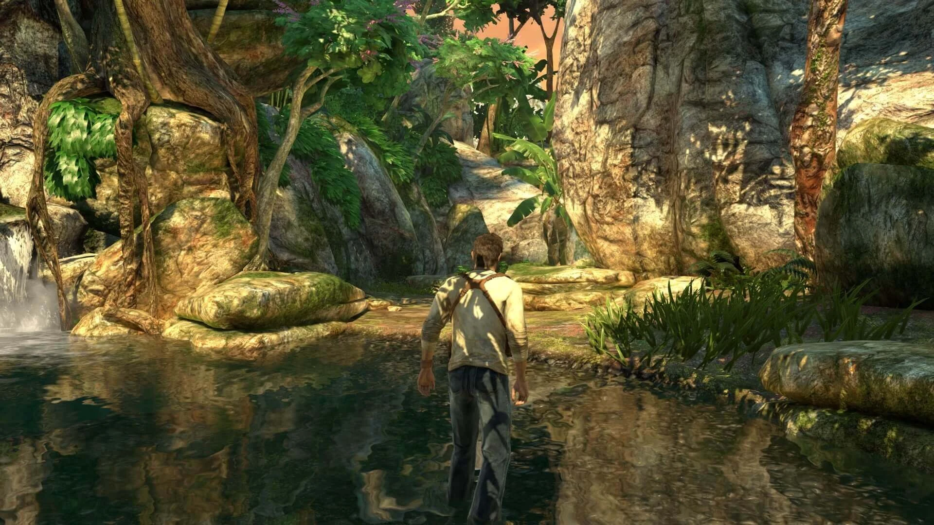Sony Naughty Dog Uncharted: The Nathan Drake Collection PS4 aprašymas - Prekės nuotrauka