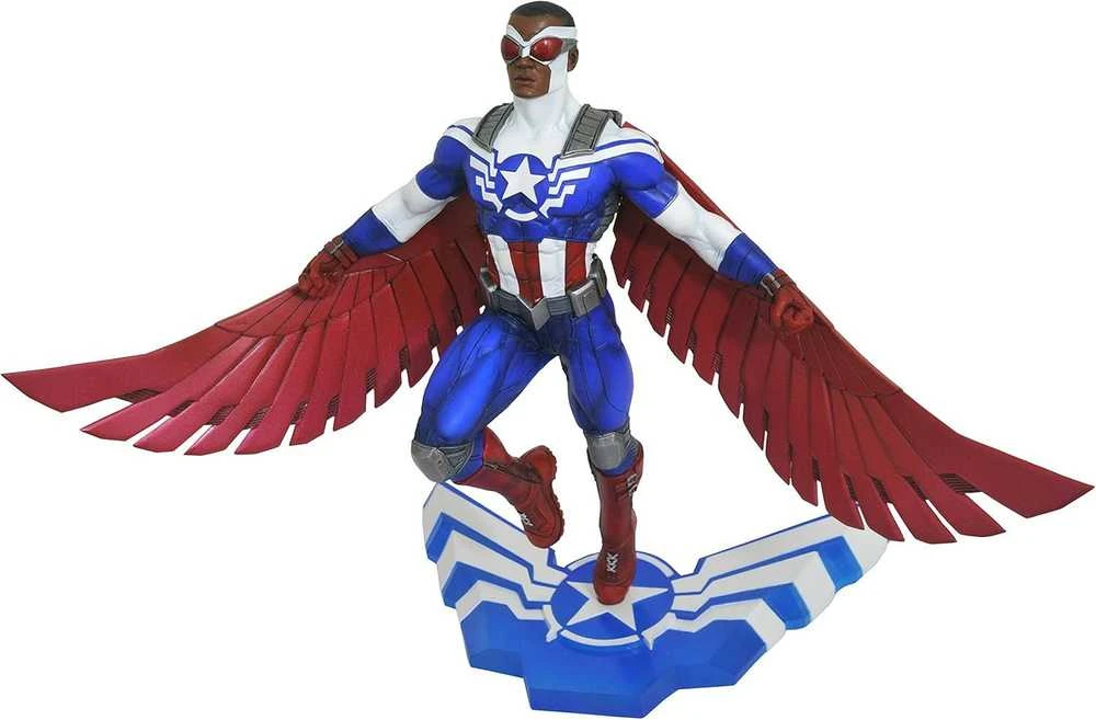 Diamond Select Toys Marvel Gallery: Captain America Sam Wilson statula | 25 cm