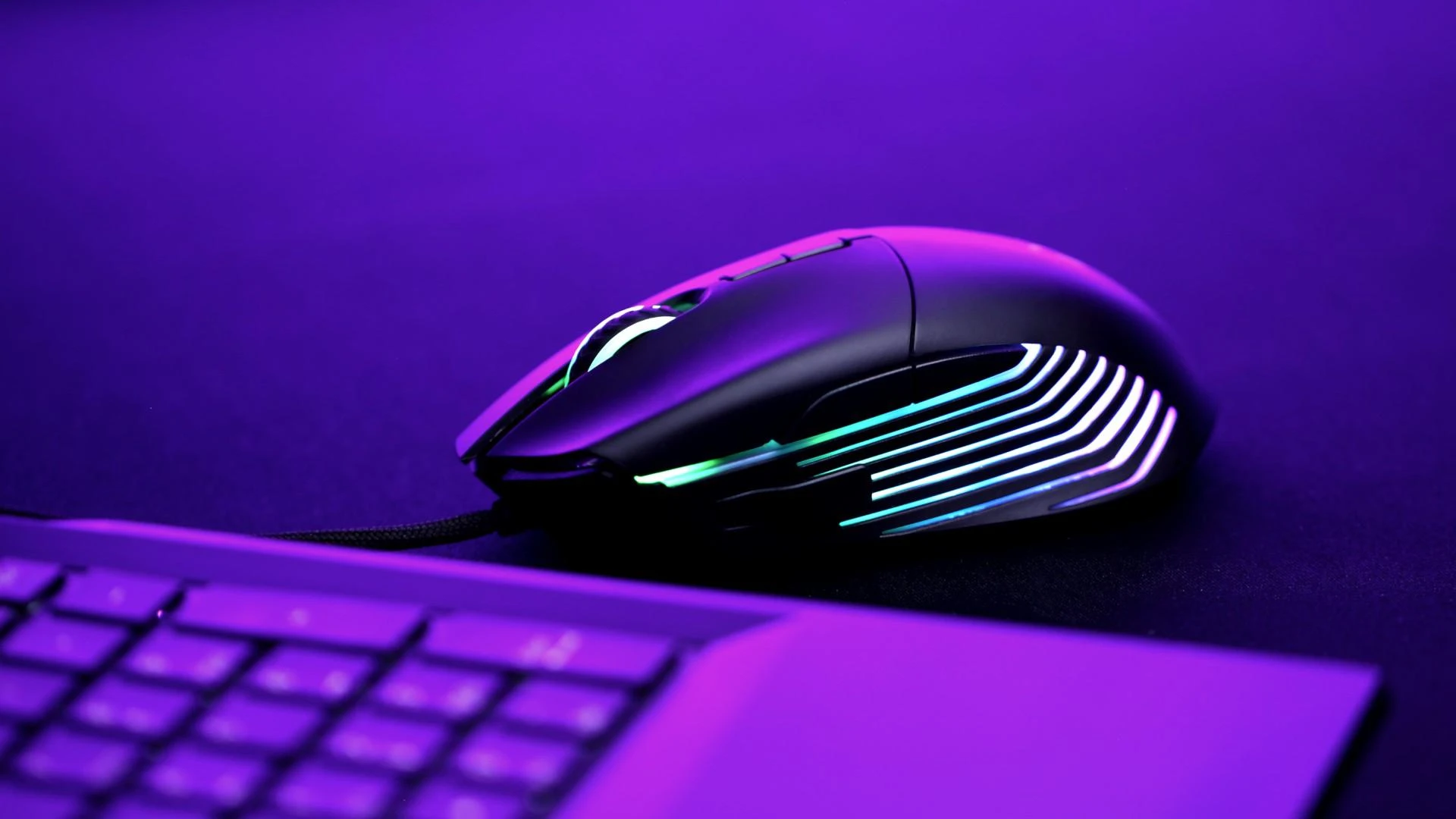 Dream Machines DM5 Blink su laidu optinė pelė | 16000 DPI