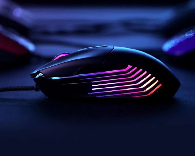 Dream Machines DM5 Blink su laidu optinė pelė | 16000 DPI