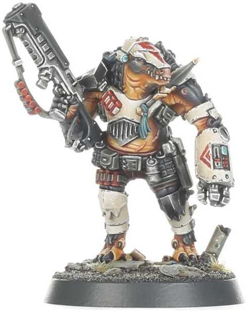 Games Workshop Warhammer 40,000 - Chaos Space Marines: Huron Blackheart and the Masters of the Maelstrom