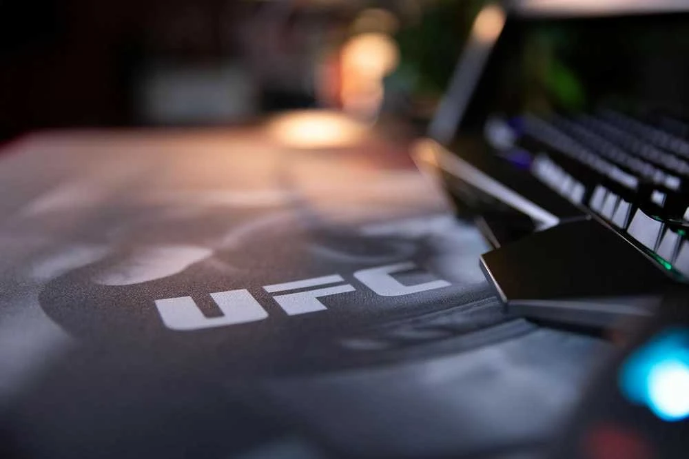 KONIX UFC XXL pelės kilimėlis 900x460mm
