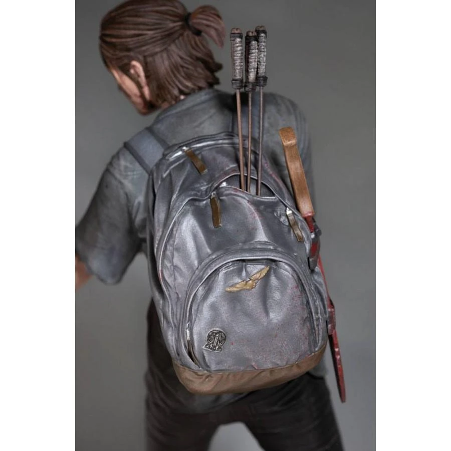 Dark Horse The Last of Us Part II Ellie with Bow statula | 20cm
