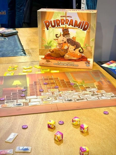 Lucky Duck Games Purrramid