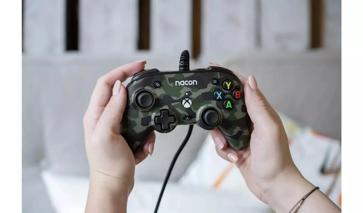 Nacon Pro Compact XBOX X/S & One laidinis valdiklis (Camo Žalias)