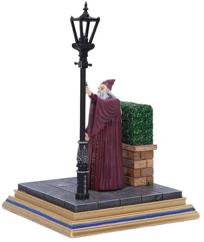 Nemesis Now Harry Potter - Privet Drive Light Up figūrėlė |18.5 cm
