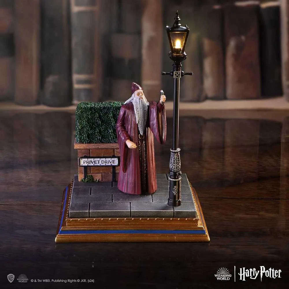 Nemesis Now Harry Potter - Privet Drive Light Up figūrėlė |18.5 cm