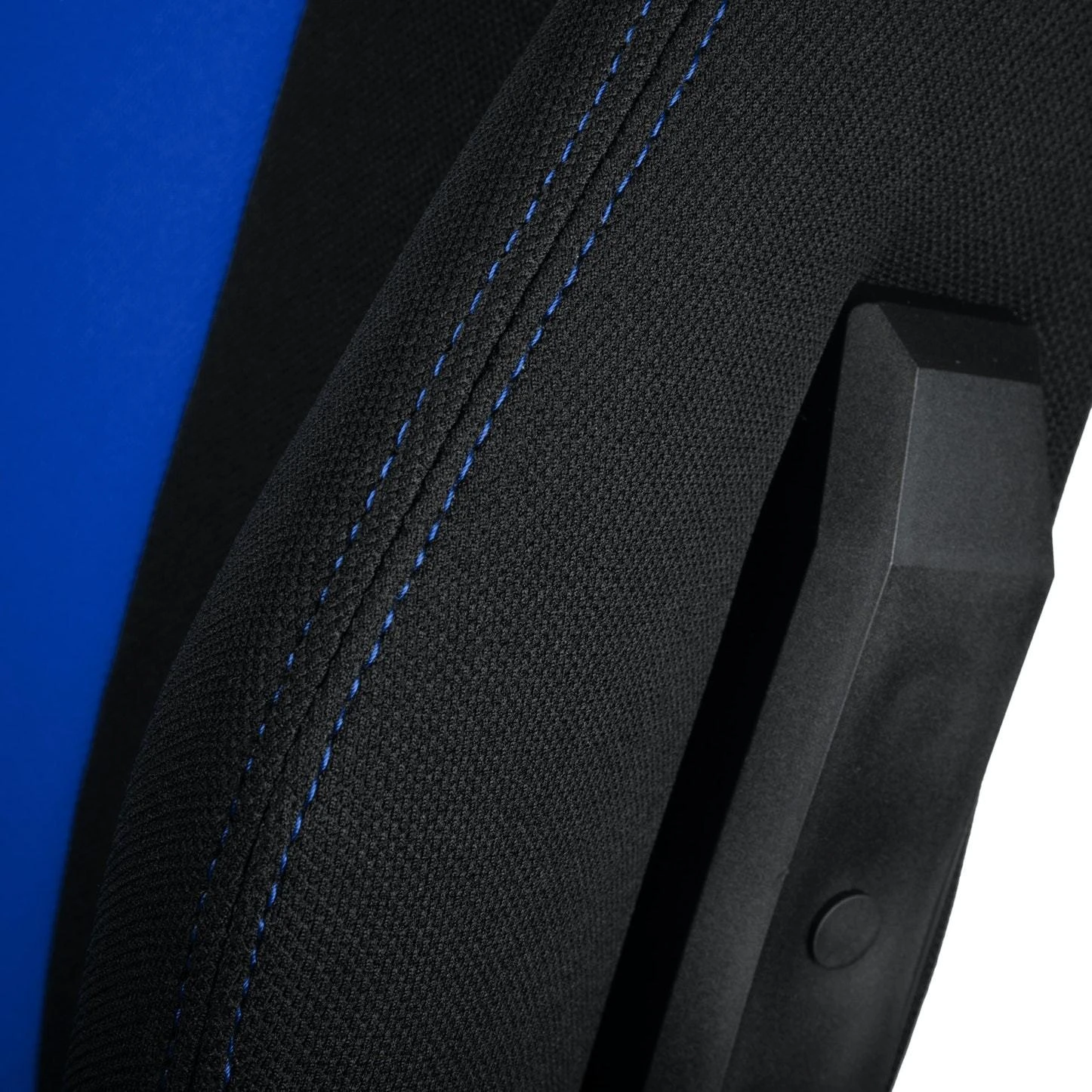 Žaidimų kėdė Nitro Concepts E250 Gaming Chair, Juoda-mėlyna