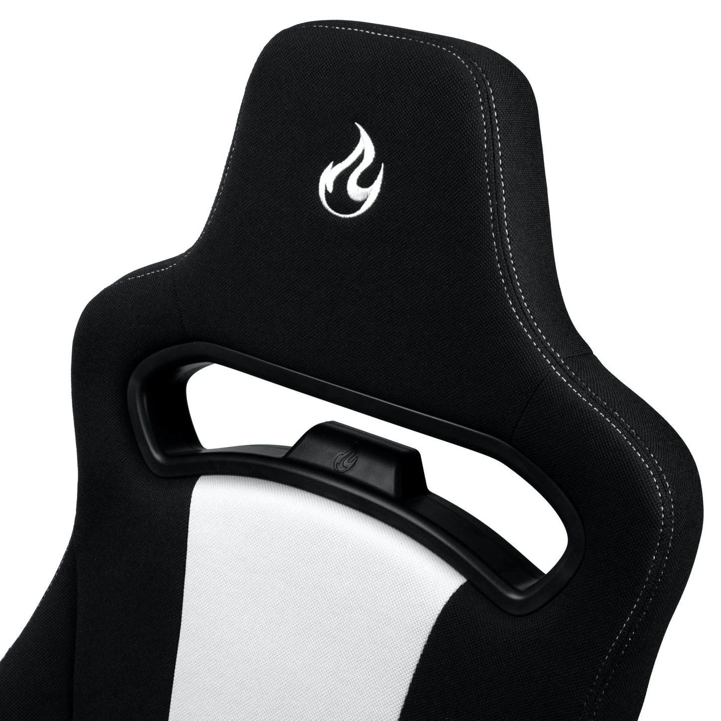 Žaidimų kėdė Nitro Concepts E250 Gaming Chair, Juoda-balta