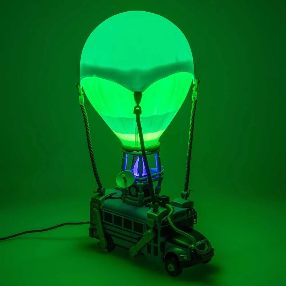Paladone Fortnite BATTLE BUS DIORAMA lempa | 32 cm